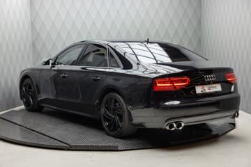 Audi S8 bilde 1