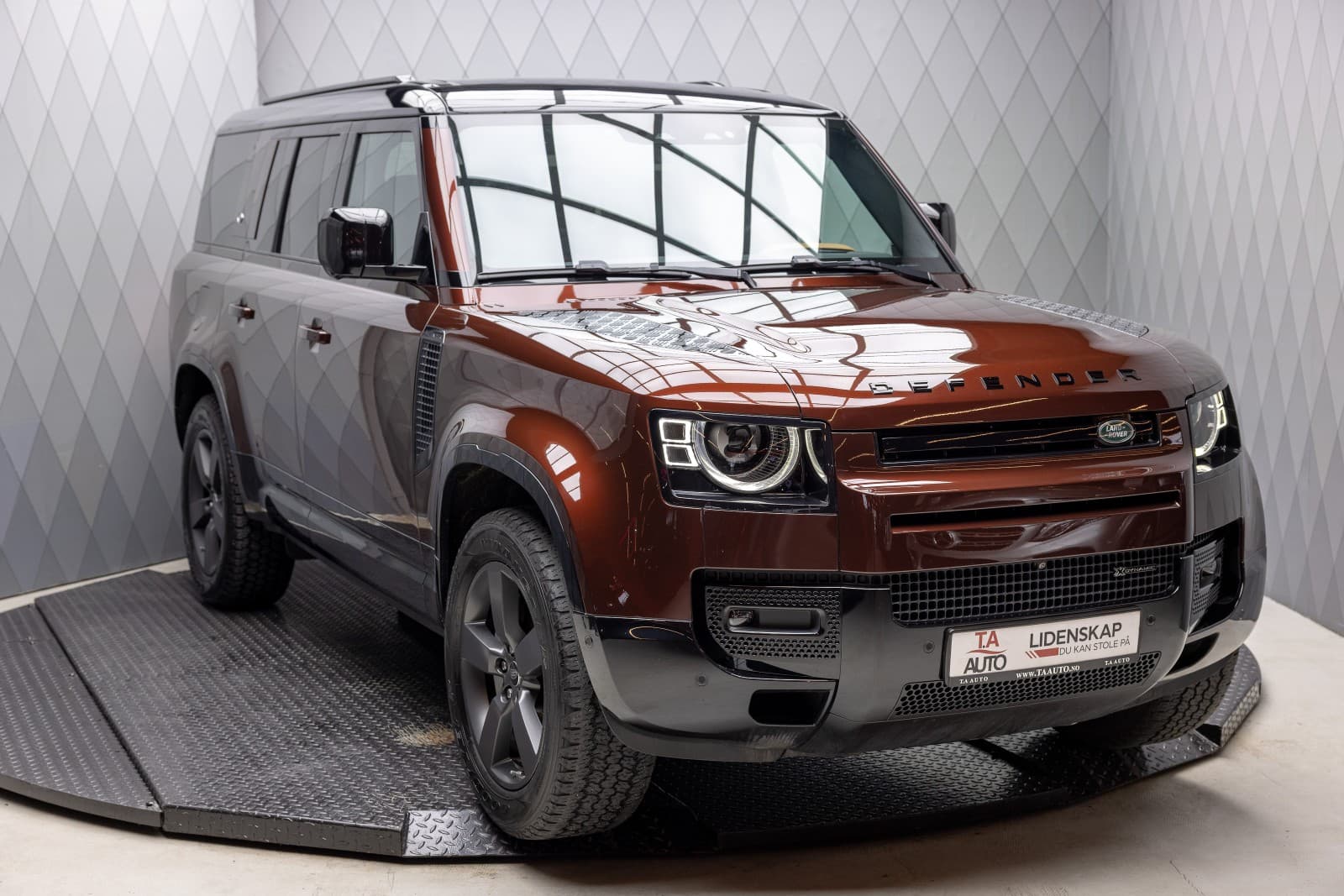 Land Rover Defender - bilde 6