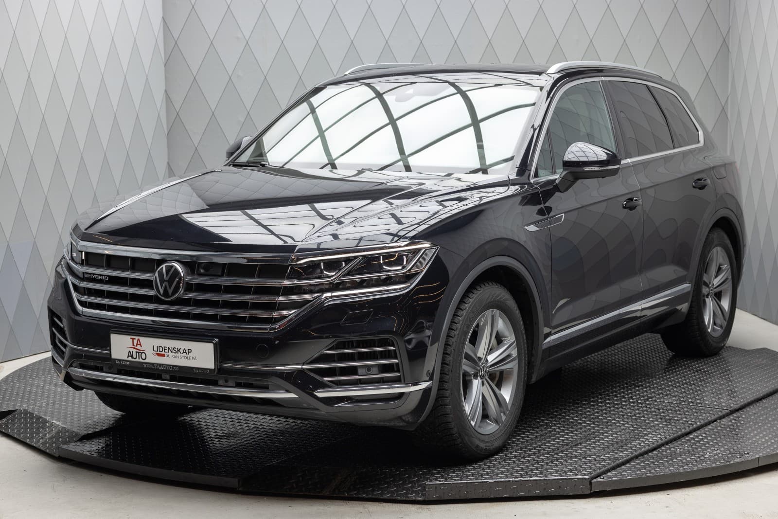 Volkswagen Touareg - bilde 2