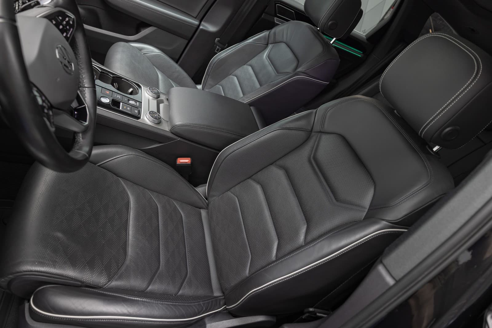 Volkswagen Touareg - bilde 17